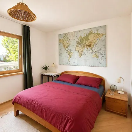 Appartement Light-flooded With Balcony *