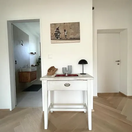 Appartement Light-flooded With Balcony Perchtoldsdorf